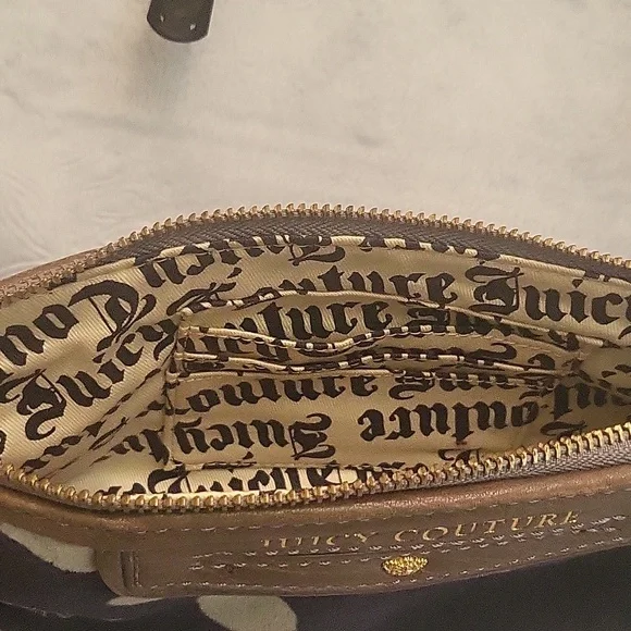 Juicy Couture Wristlet - Picture 7 of 10